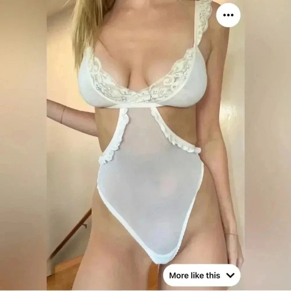 We Are HAH Key To Ur Heart Bodysuit in La Crème Size Large NWT - Picture 3 of 3